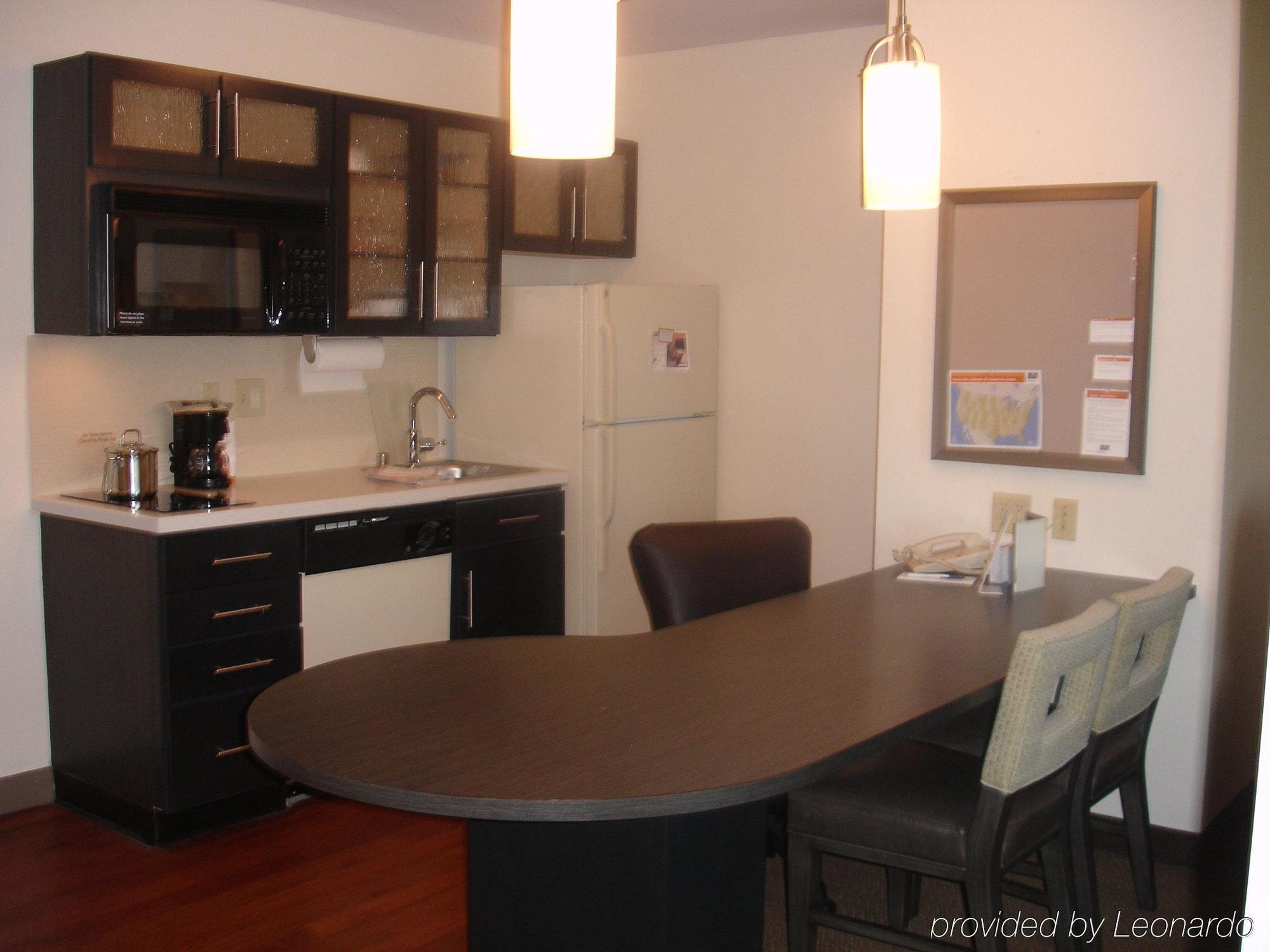 Sonesta Simply Suites Anaheim Garden Grove Rom bilde